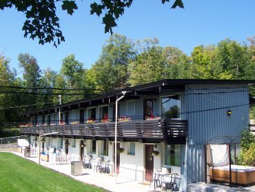 Lakeview Motel - Cover photo