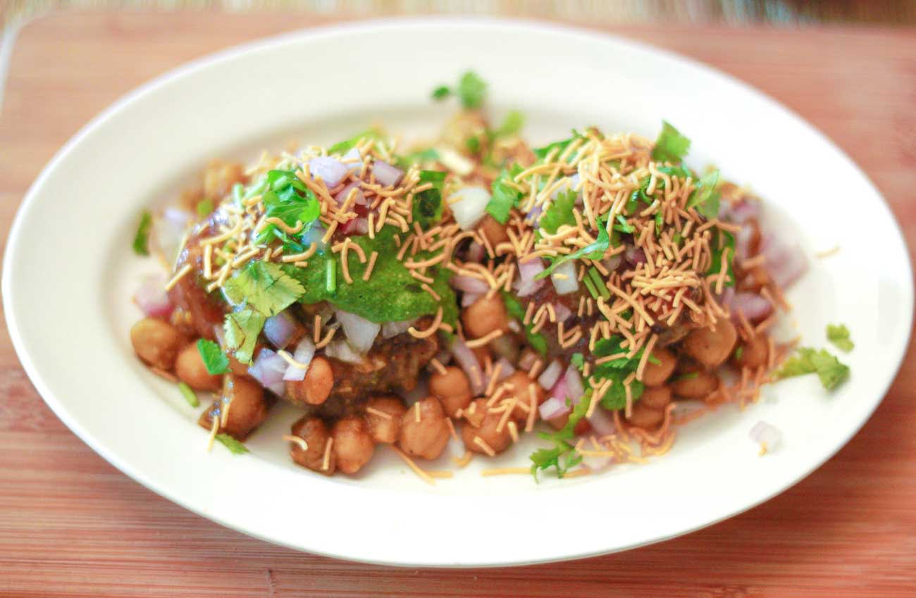 Lalaji Dilli Wale Chaat - Logo