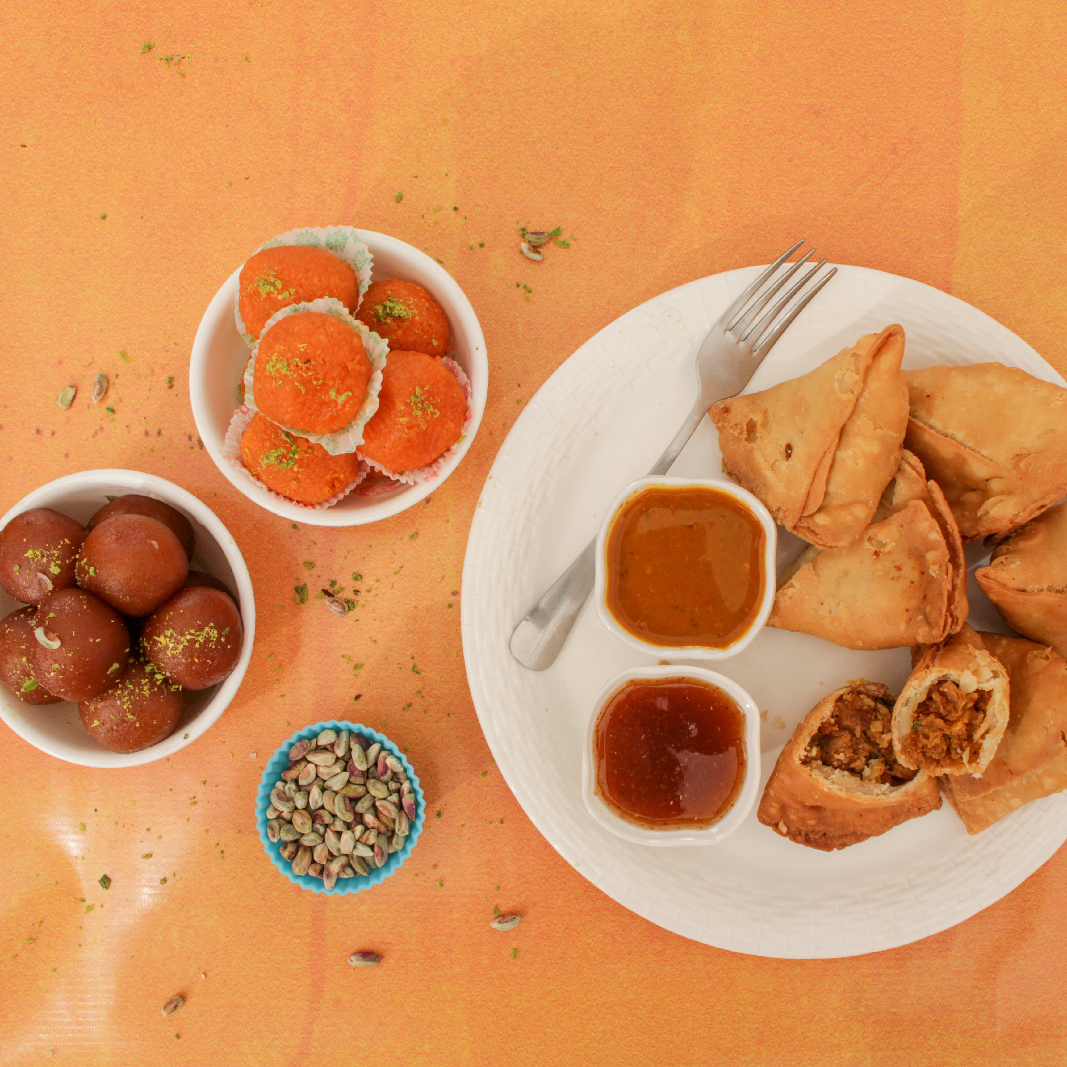 Lala Shri chand Trilok Chand Sweets corner - Logo
