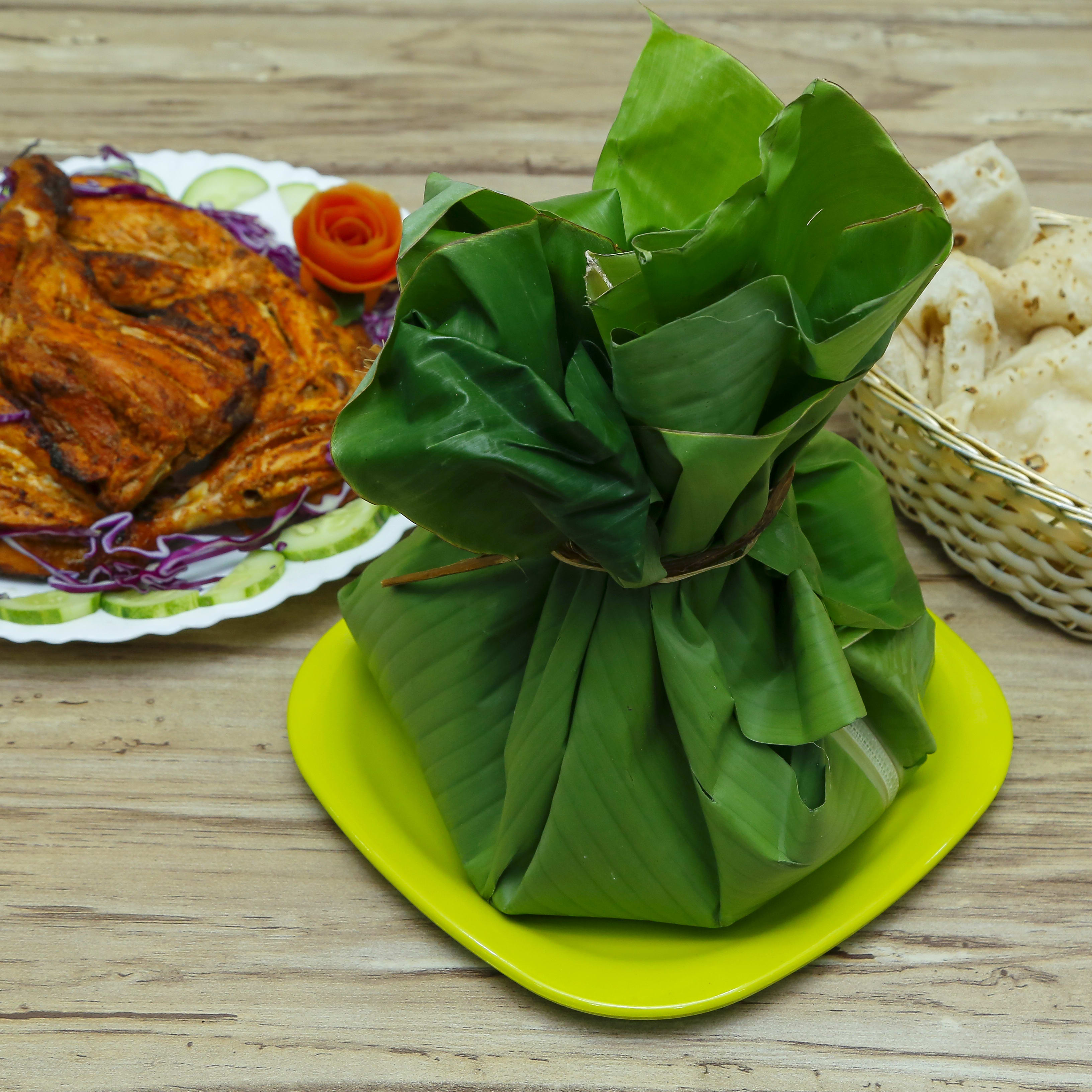 Lamiya Restaurant - Logo