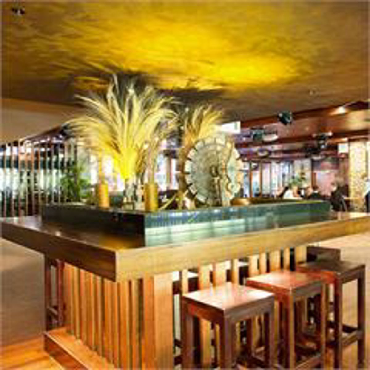 Lanai Bar & Restaurant - Logo