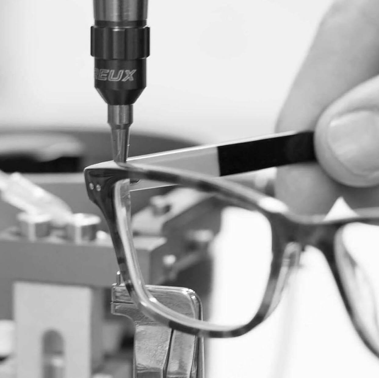 Langley Eyecare - Logo