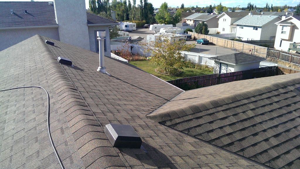 LA Roofers ltd. - Logo