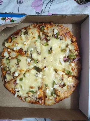 Late Night Pizza - Logo