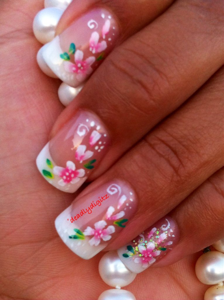 Lavender Lady&s;s Mobile Nail Salon - Logo