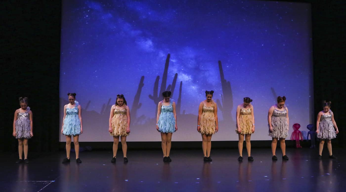 Lavish Dance - Cover photo