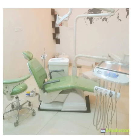 Lawrence Dental Clinic - Logo