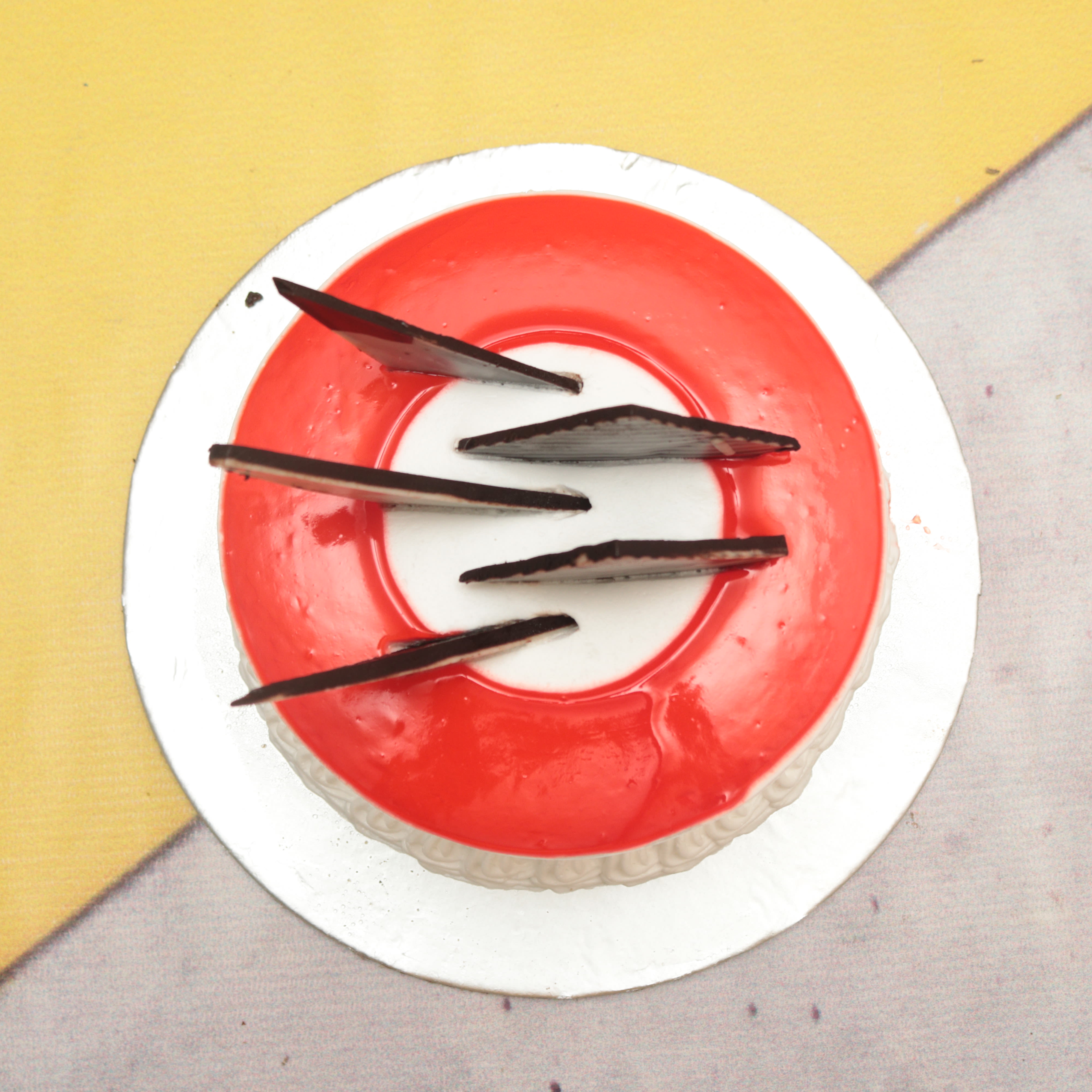 Layers Cake - Logo