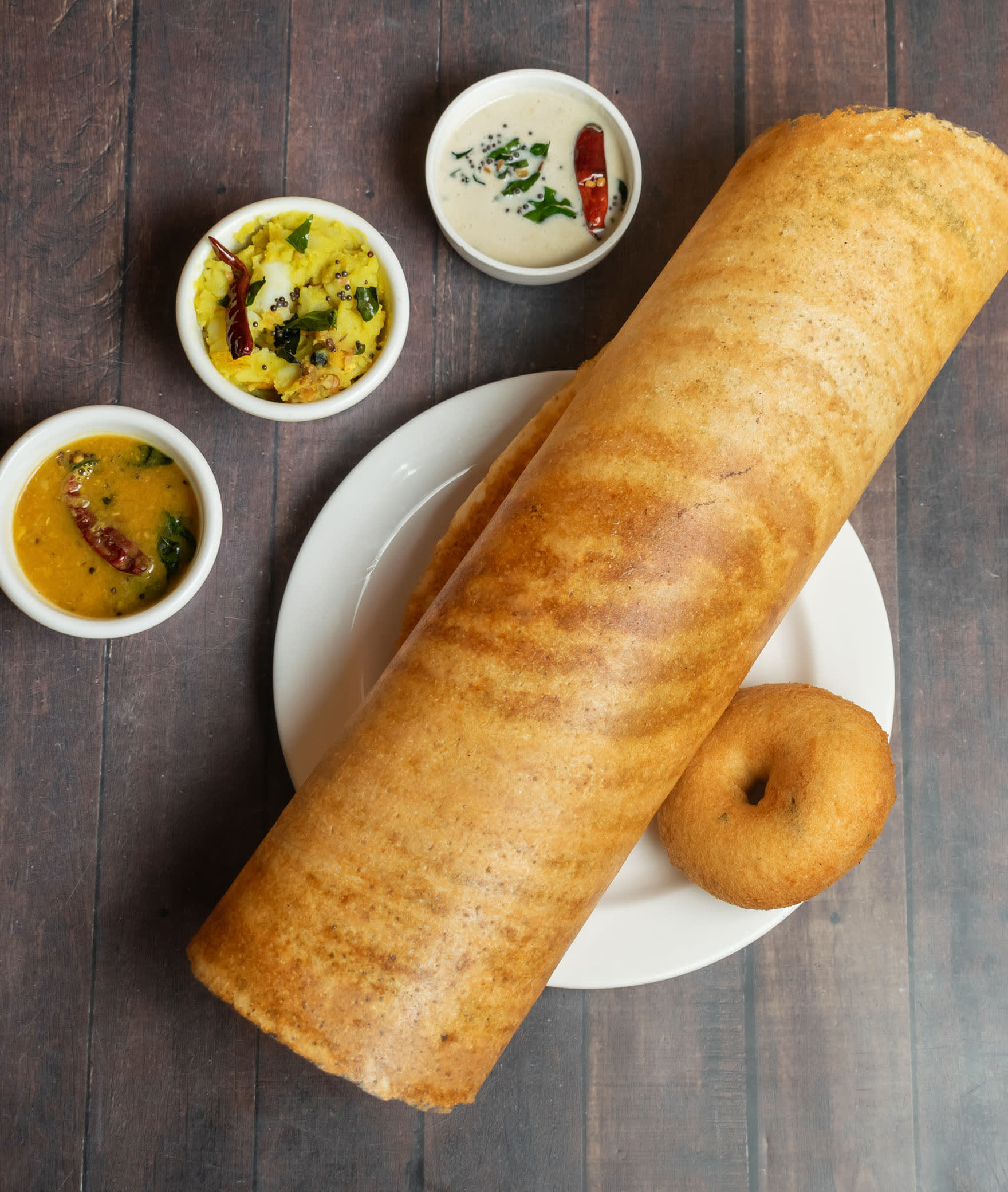 Laziz Idli Gruh - Logo