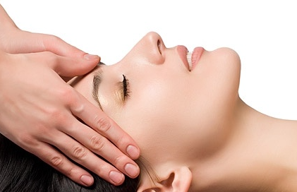 Leanne Bryant Mobile Massage - Logo