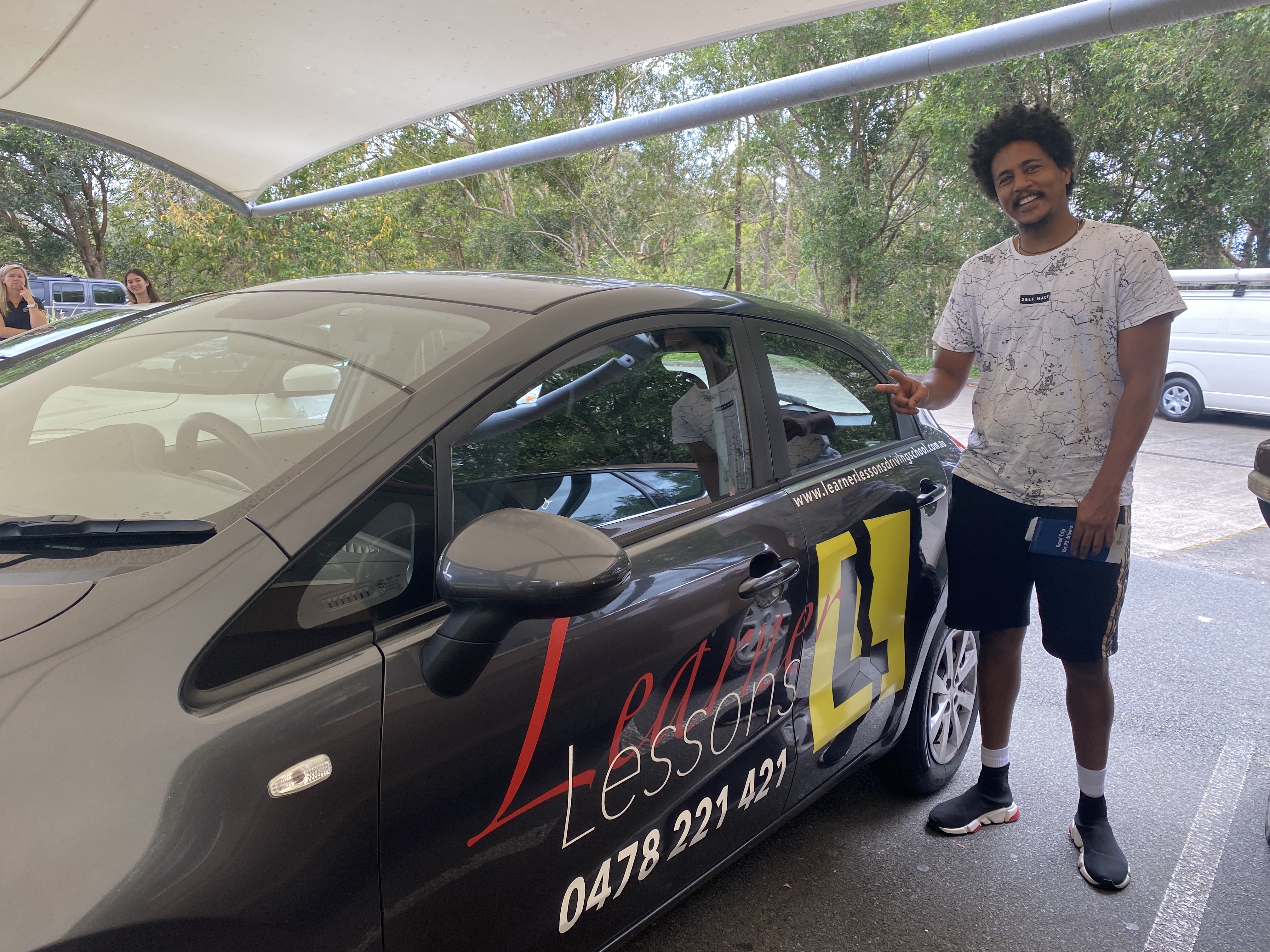 Learner Lessons Driving School - Logo