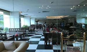 Le Bougainvillea - Hotel Clarks Avadh - Logo