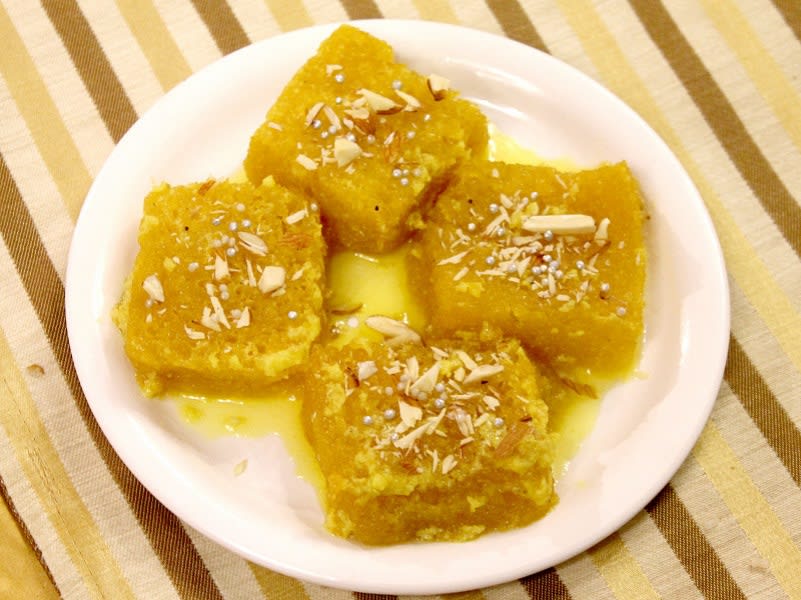 Leela Kempinski sweets - Logo