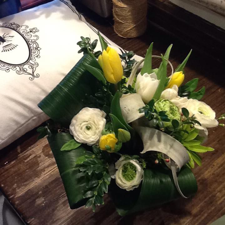 Les Halles En Fleurs Inc - Logo