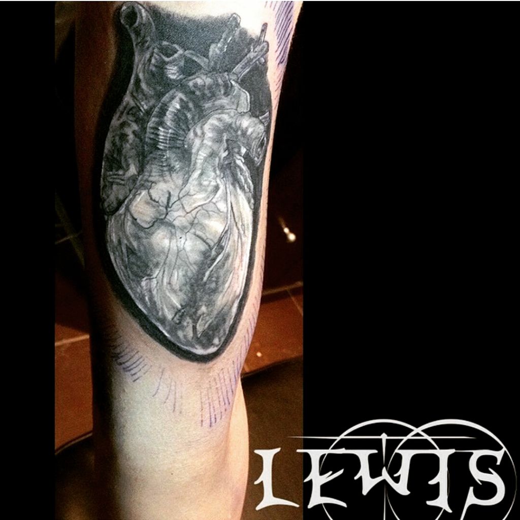 Lewis Custom Tattoos - Logo