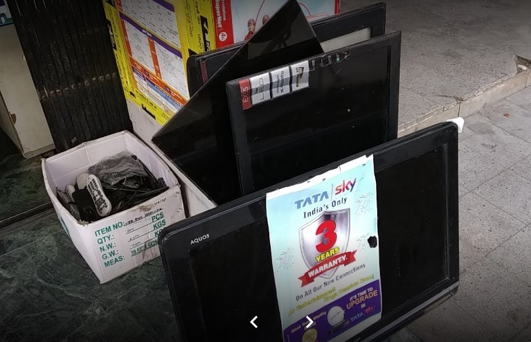 LIFE LED TV - Cover photo