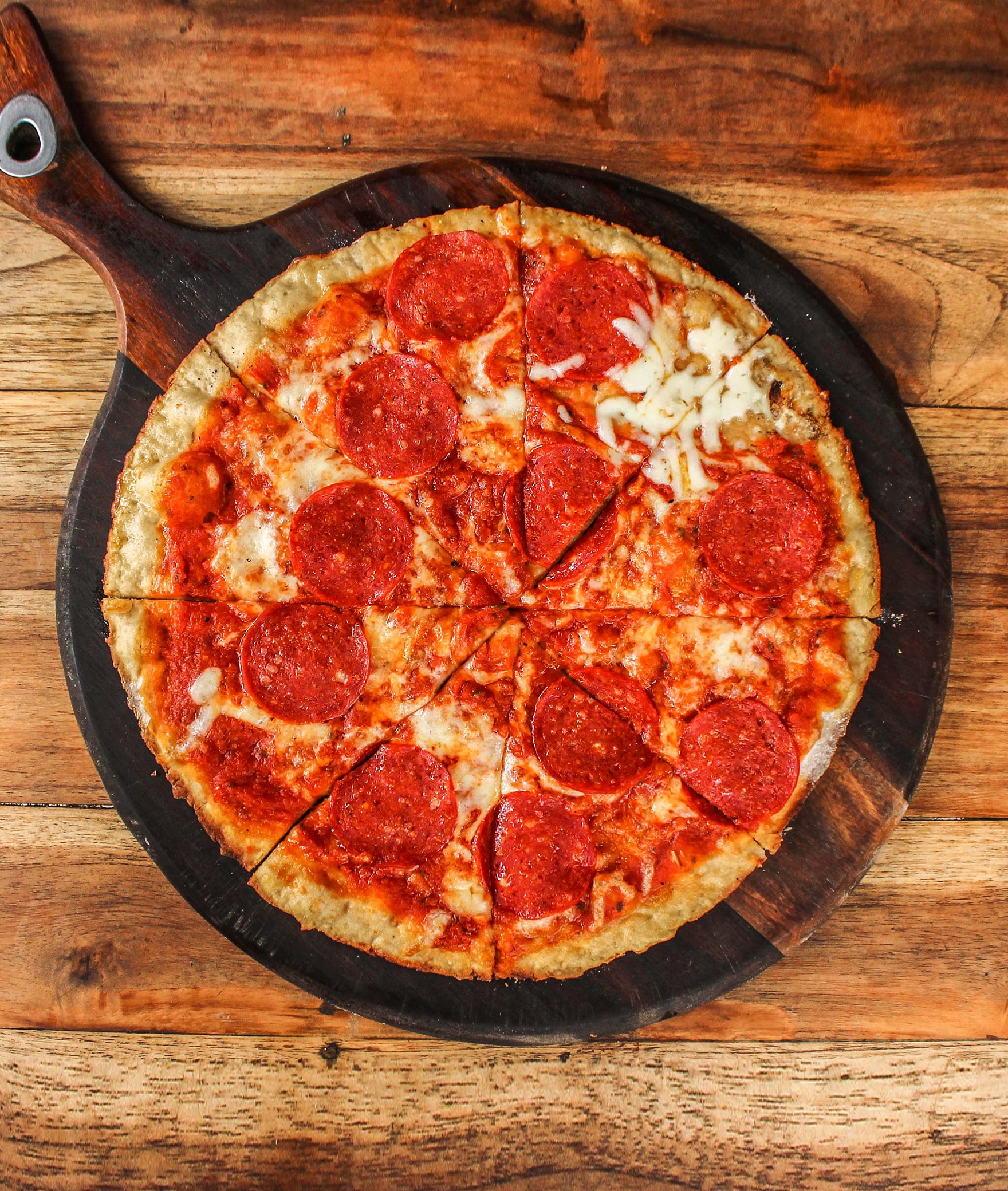 Lina's Brickoven Newyork pizzeria - Logo