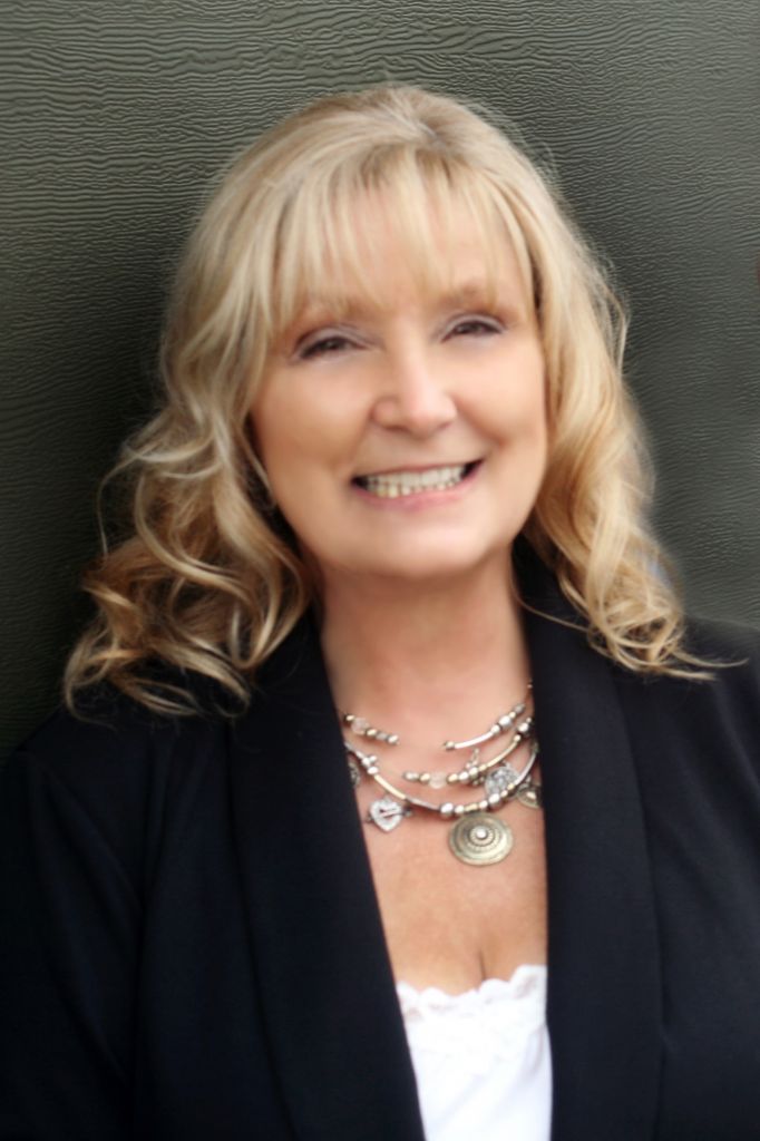 Linda Sexsmith - HomeLife - Cover photo
