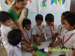 Lions English Medium Primary School - Logo