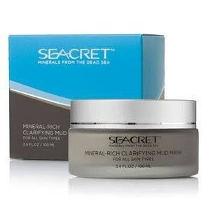 Lisa Janowitz Independent Seacret Agent - Cover photo