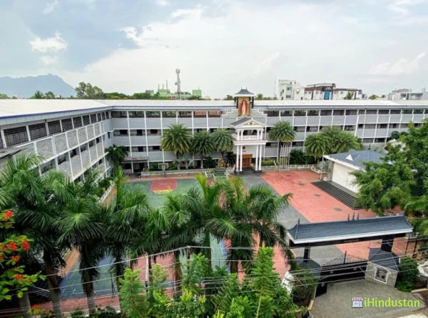 Lisieux Matriculation HSS - Logo