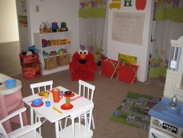 Little Country Daycare - Logo