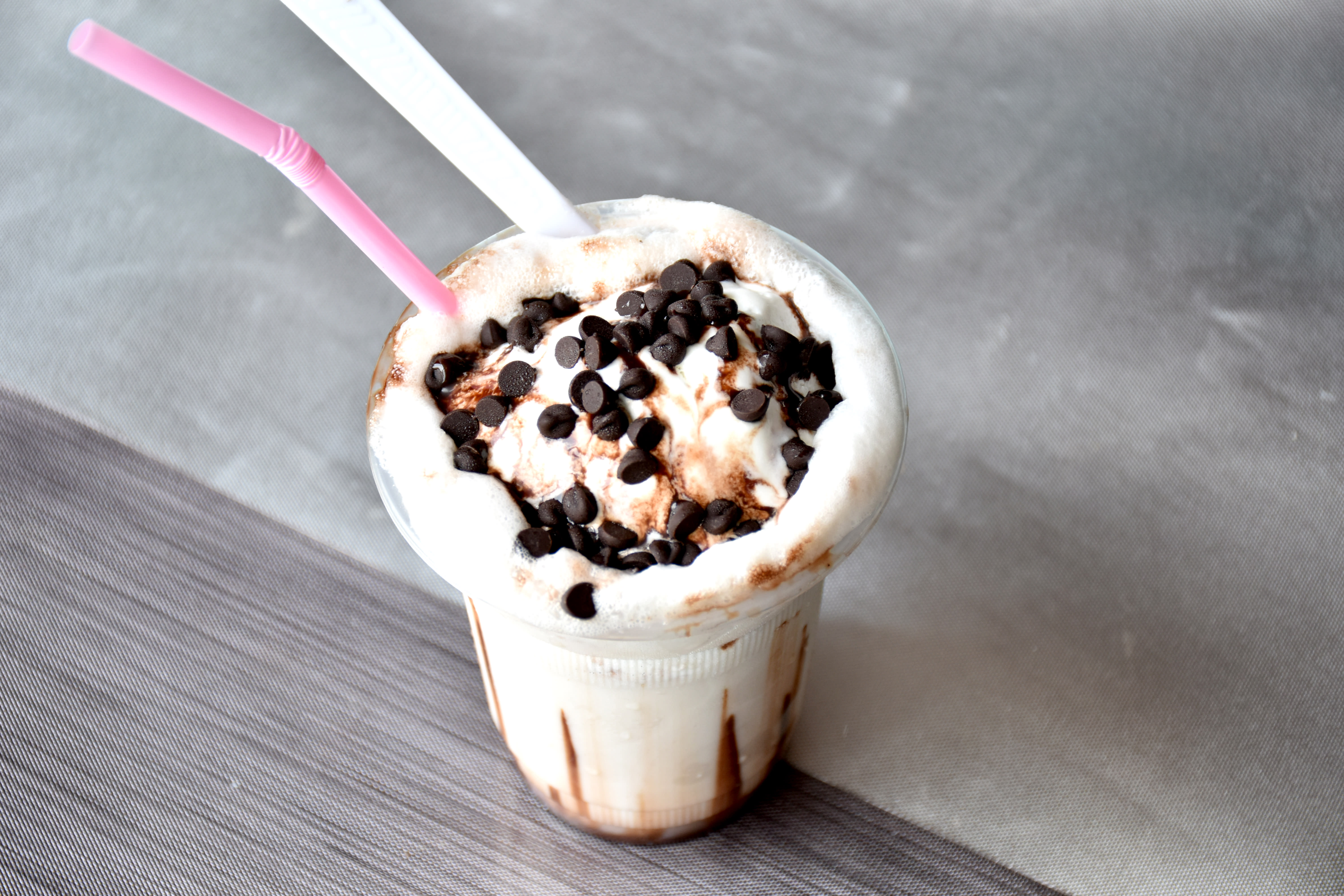 Live Ice Cream Rolls - Logo