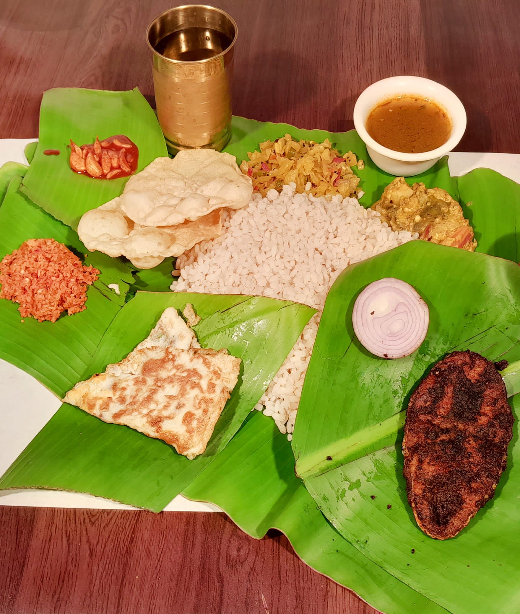 LIVS KERALA KITCHEN - Logo