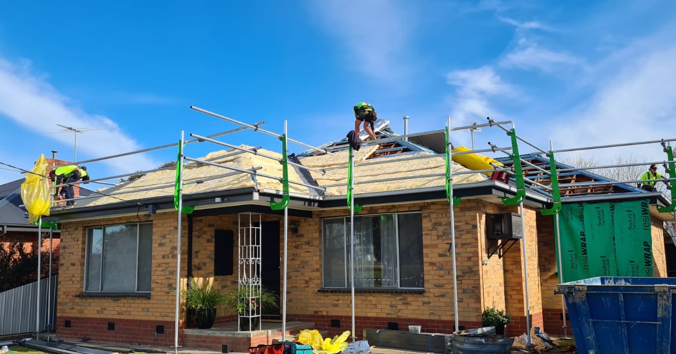 LJ Ellery Roofing Pty Ltd - Logo
