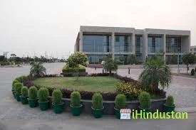 LM Thapar School of Management, Thapar Institute of Eng - Logo