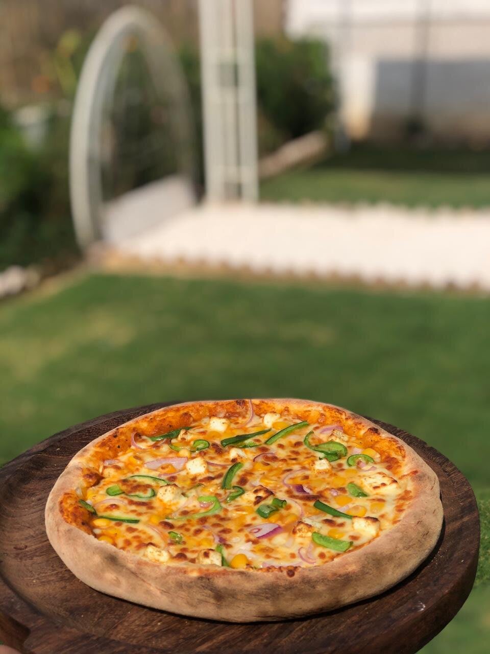 LOH PIZZA - Logo