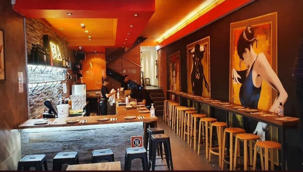 Lola Tapas Bar & Restaurant - Logo