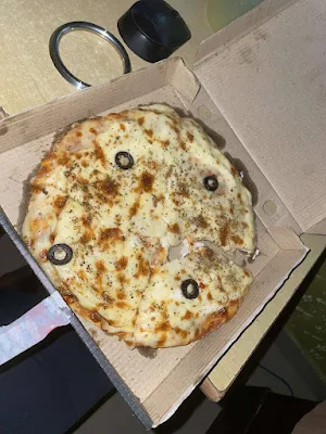 London Pizza - Logo