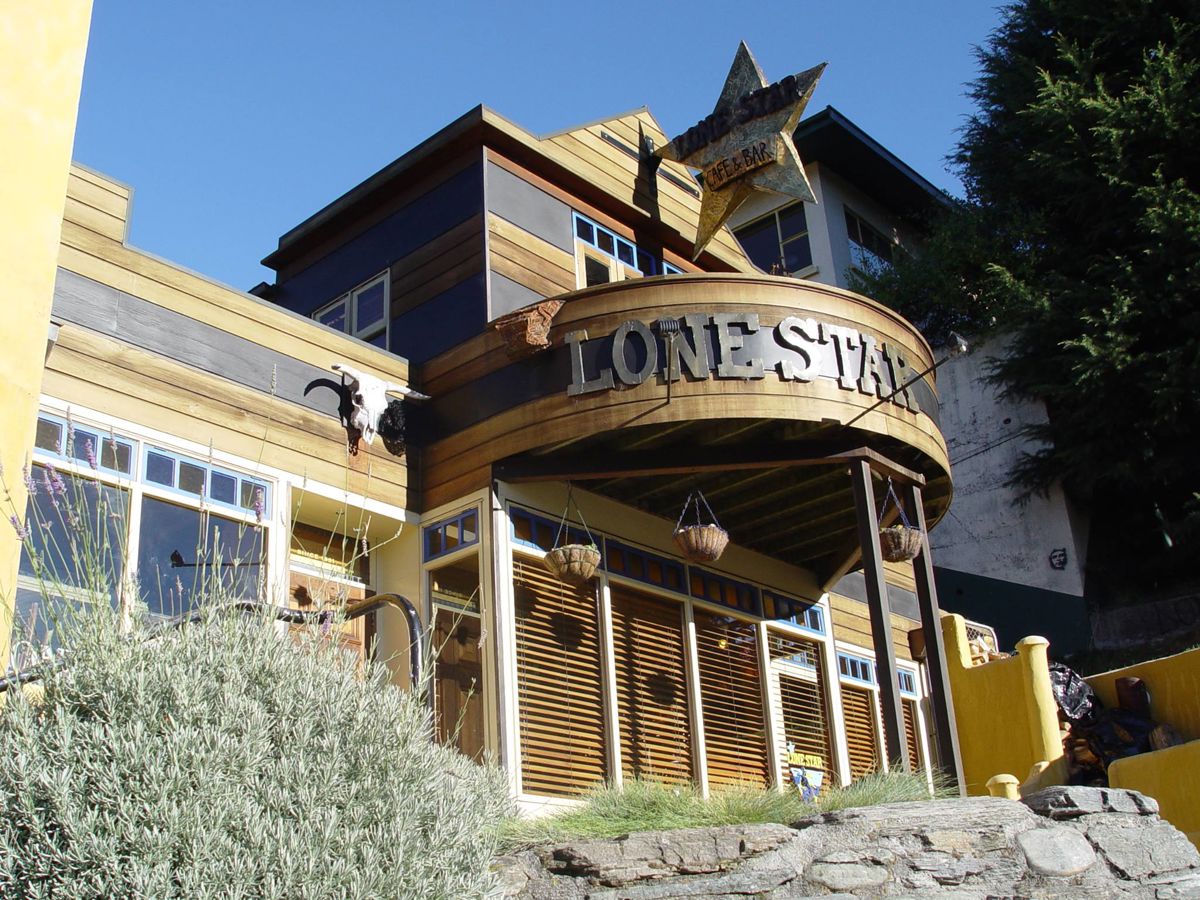 Lone Star Queenstown - Logo
