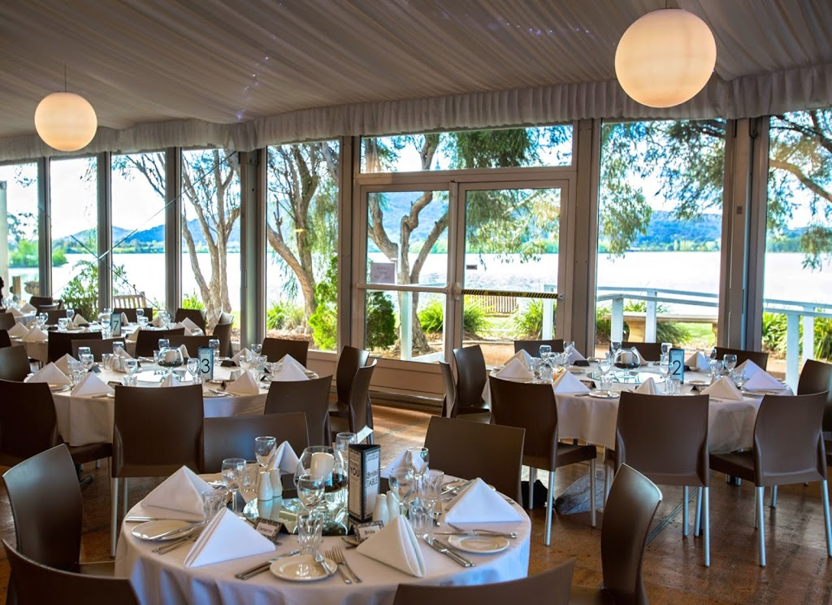 Lotus Bay at Southern Cross Yacht Club - Logo