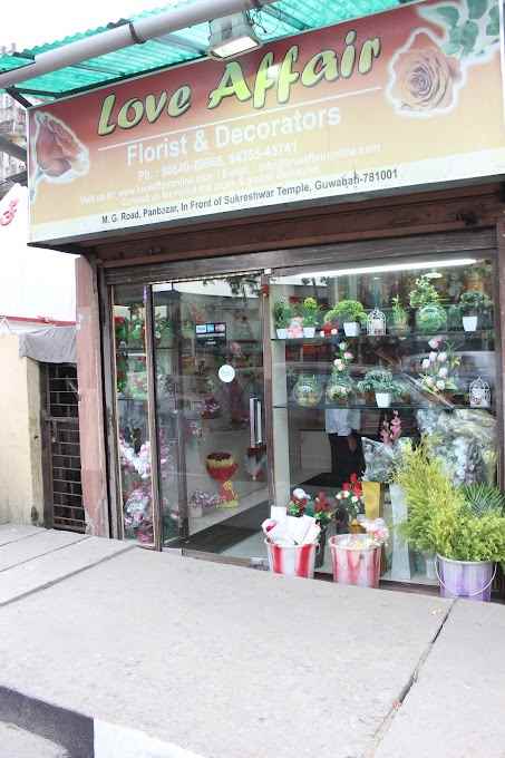 Love Affair Florist And Decorators - Cover photo