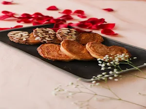 Love & Cheesecake - Logo