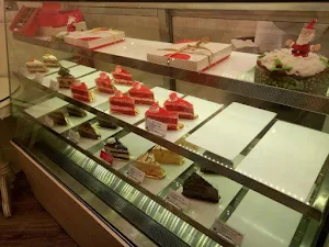 Love & Cheesecake - Cover photo