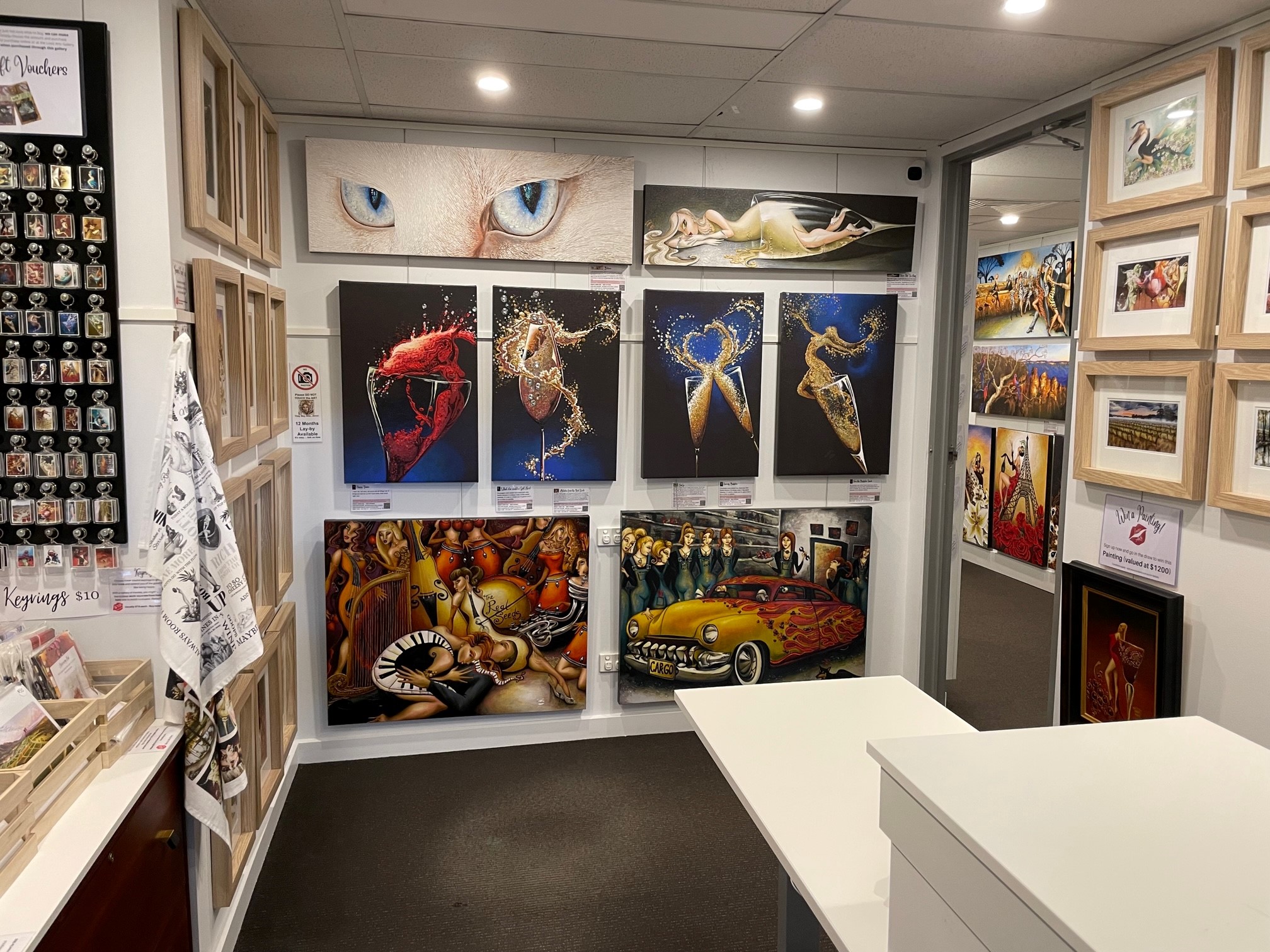 Loviz Arts Gallery - Logo