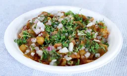 Lucknowi Chaat House - Logo