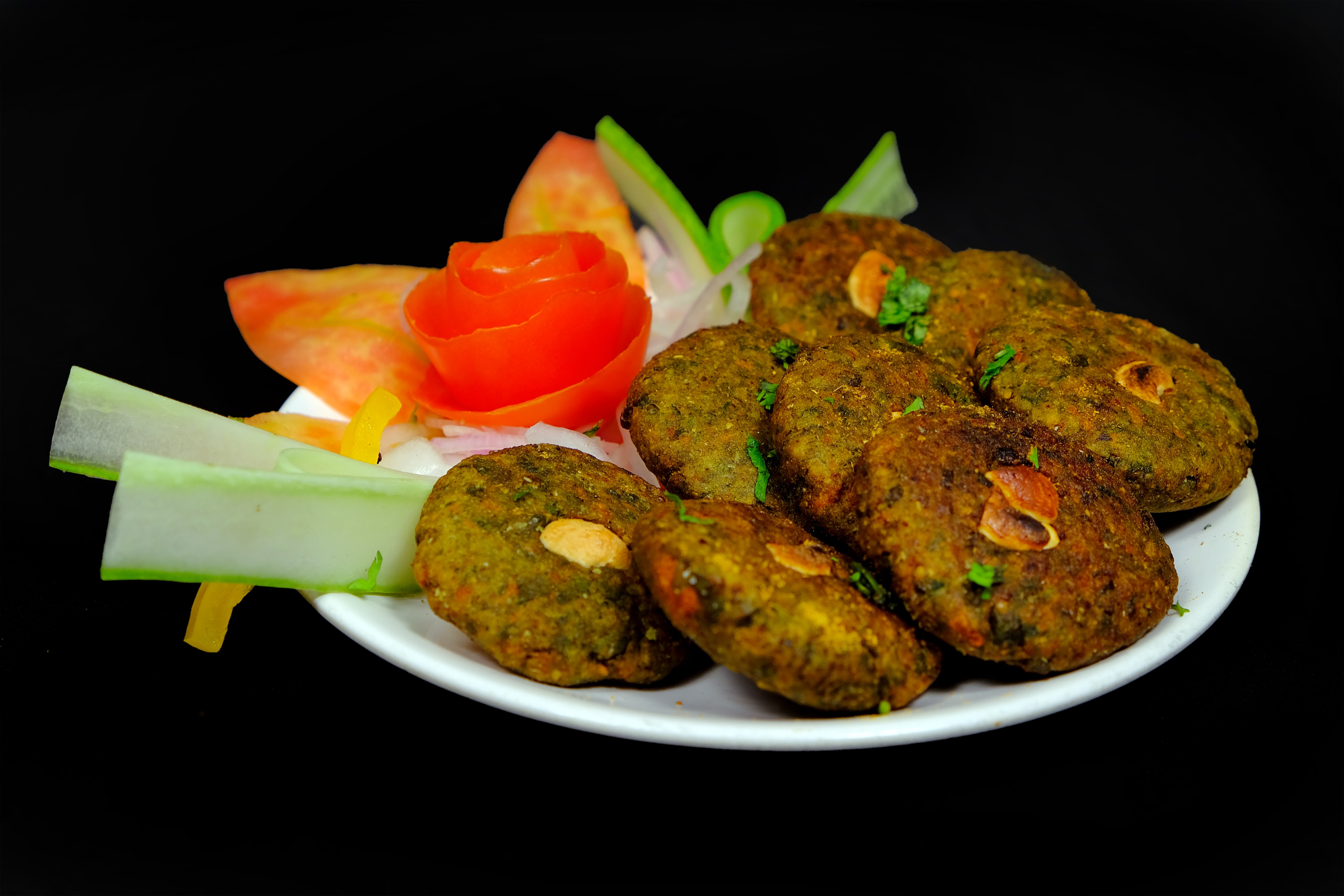 LUCKY Kabab-Samosa - Logo