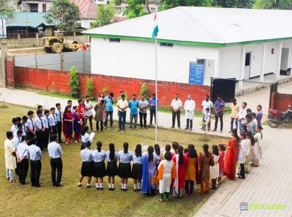 Luit Valley Academy - Logo