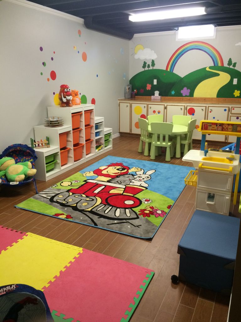 Lynn&s;s Home Child Care Services - Logo