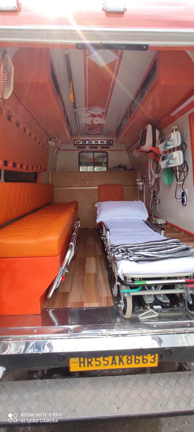 Maa Ambulance Service - Cover photo