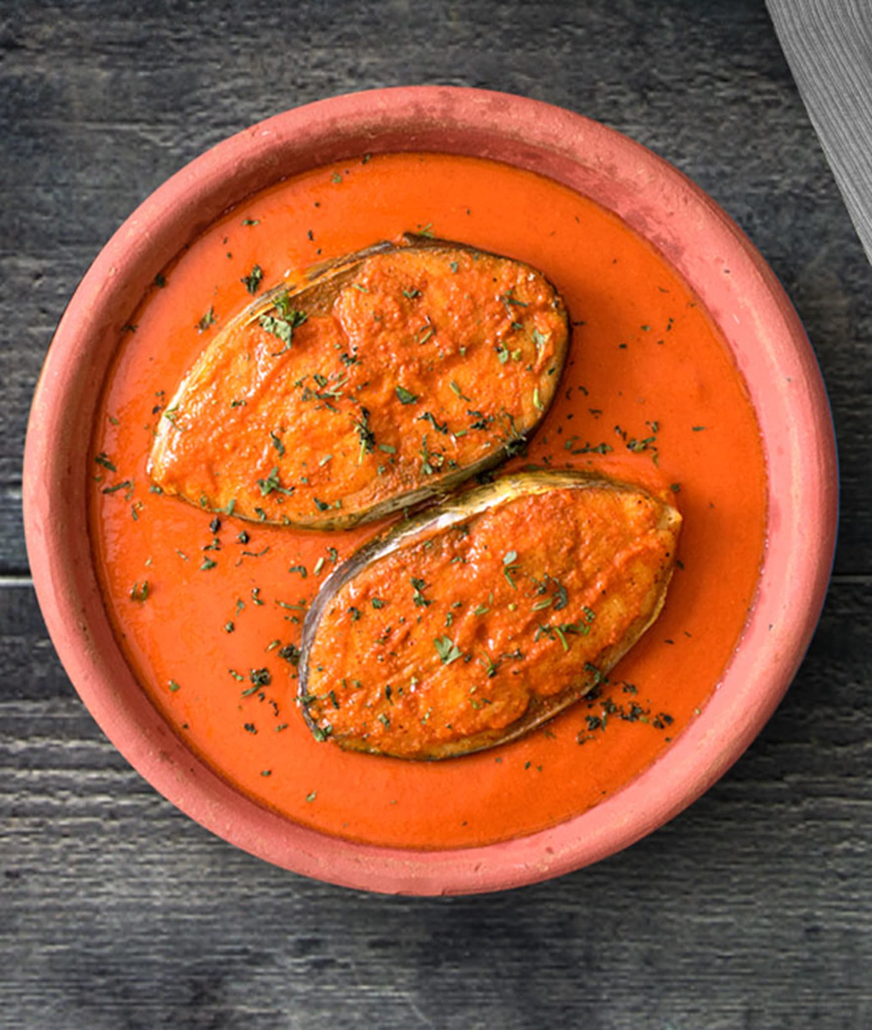 MADHAN FISH TAWA FRY - Logo