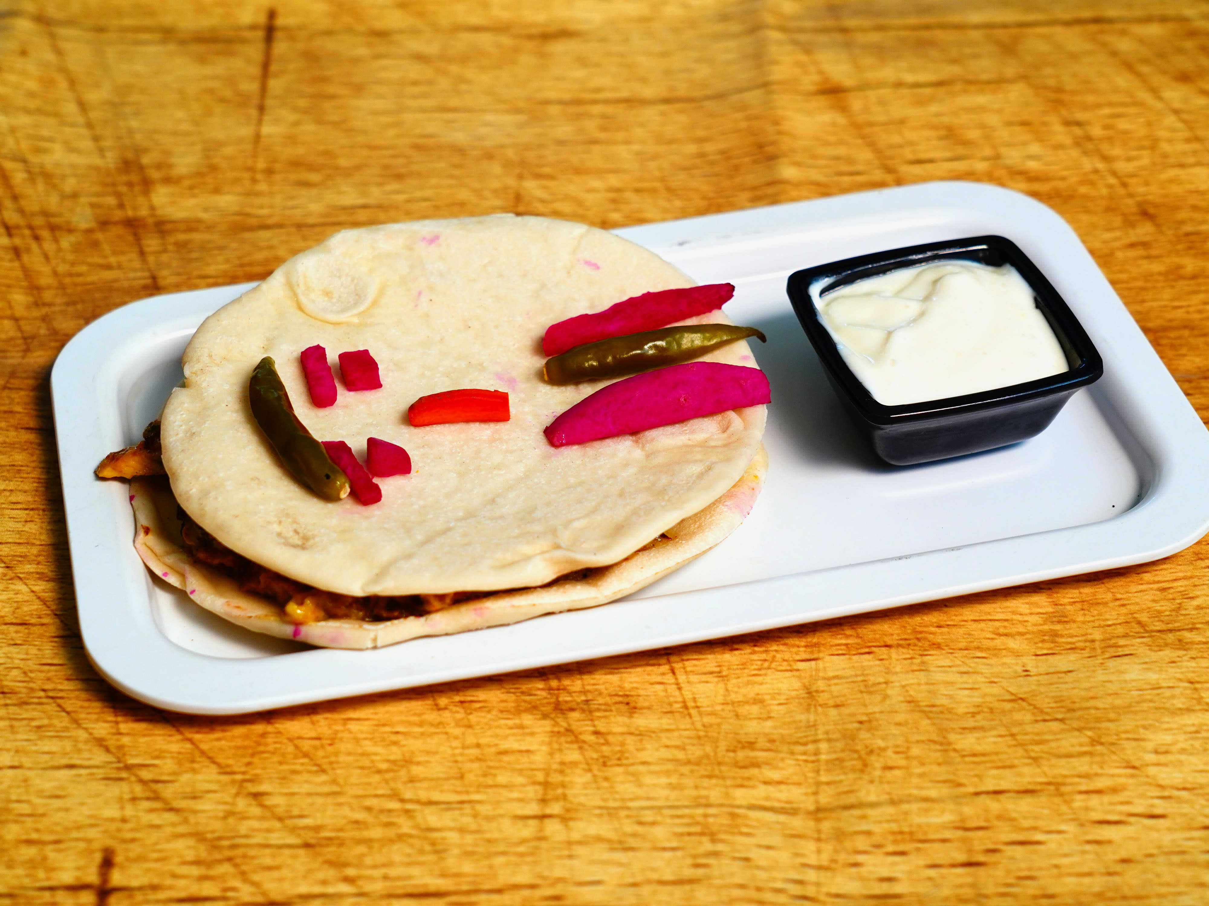 Madni Shawarma - Logo