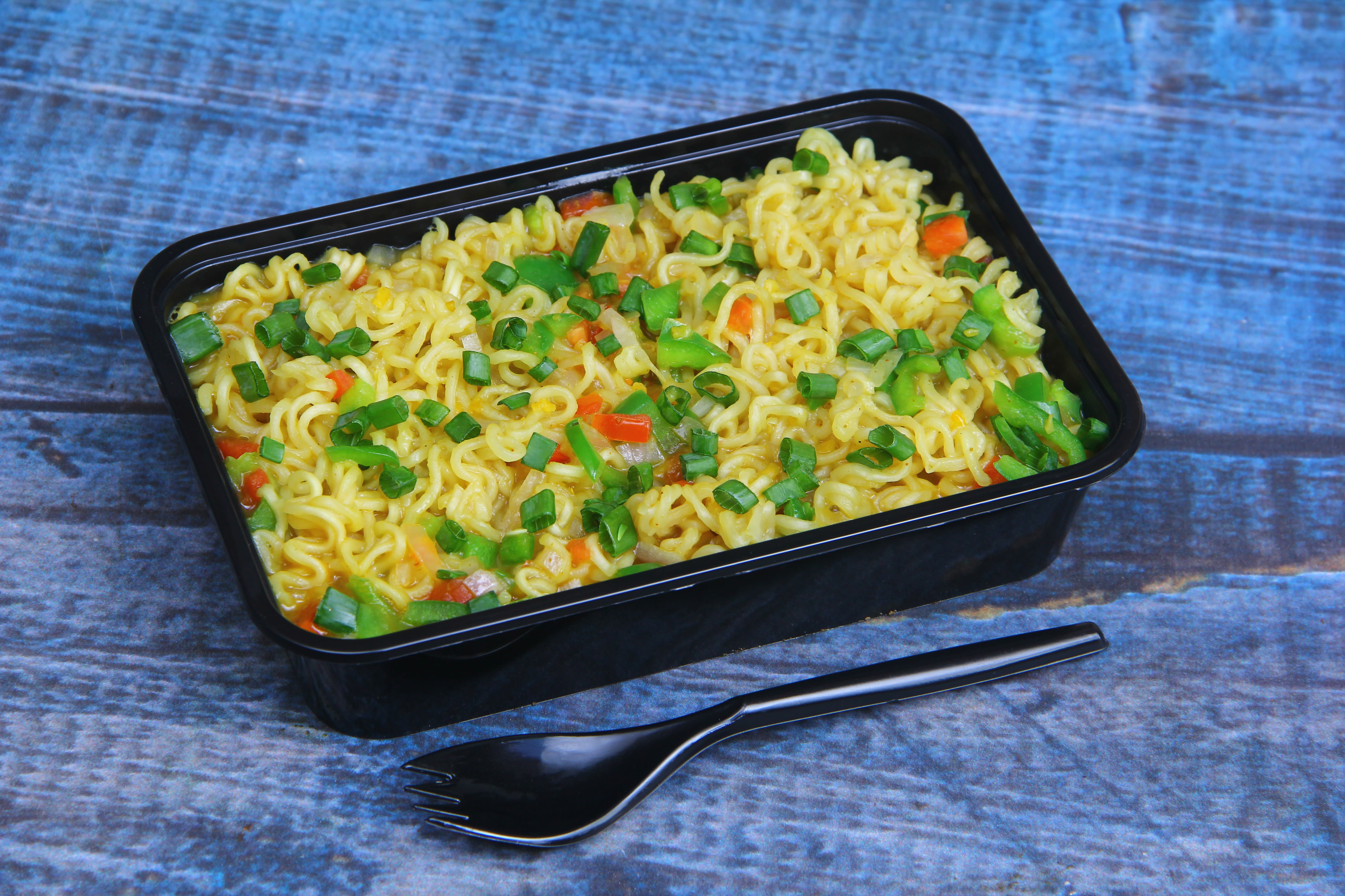 Mad over Maggi - Logo