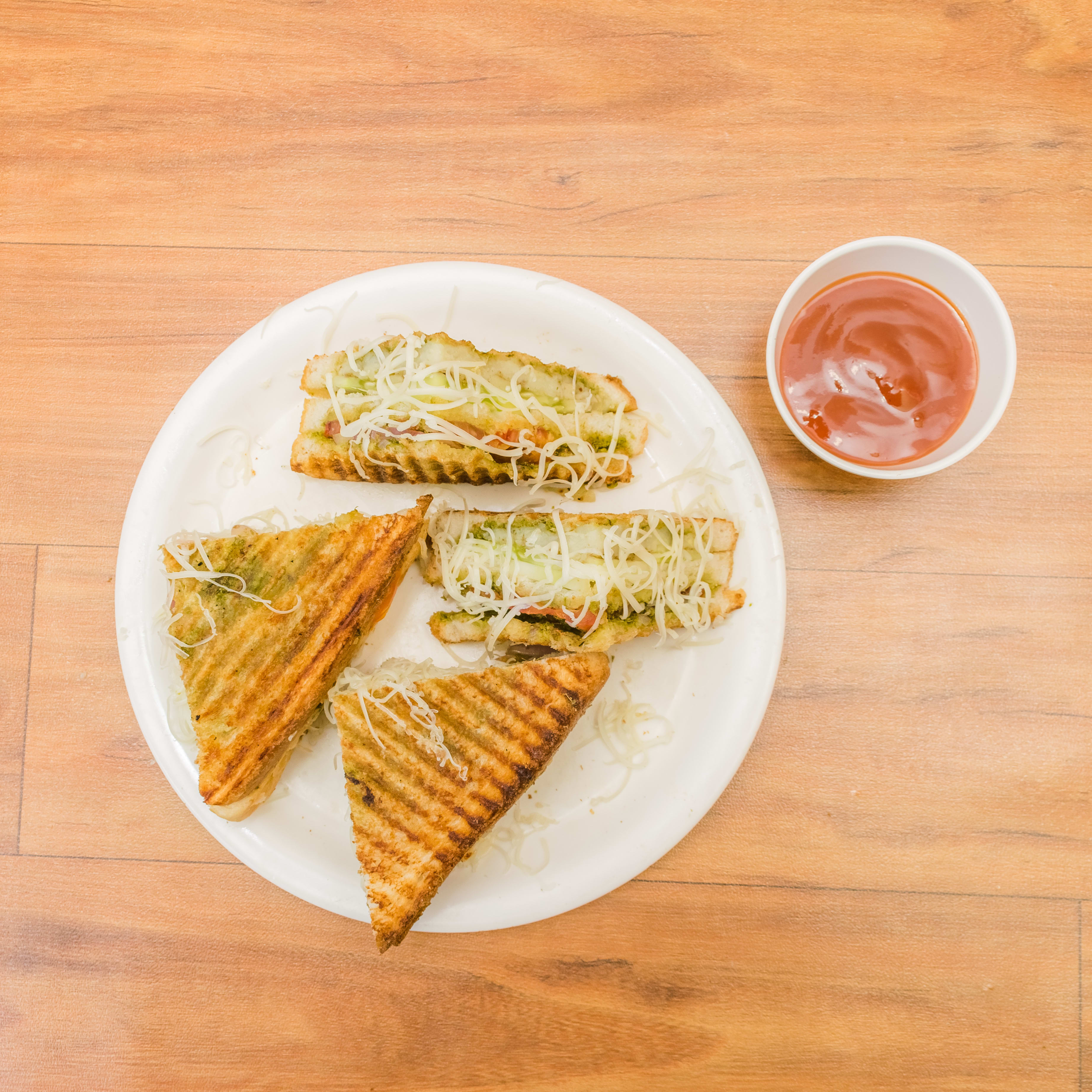 Mad Over Sandwiches - Logo