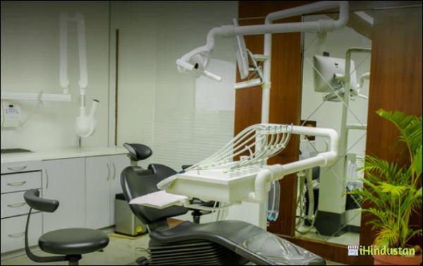 Maeoris Dental Implants and Esthetic Care Centre - Logo