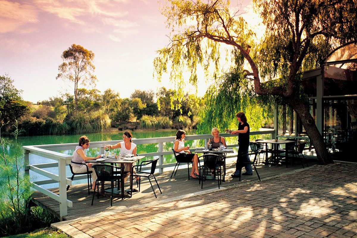 Maggie Beer's Farm Shop - Logo
